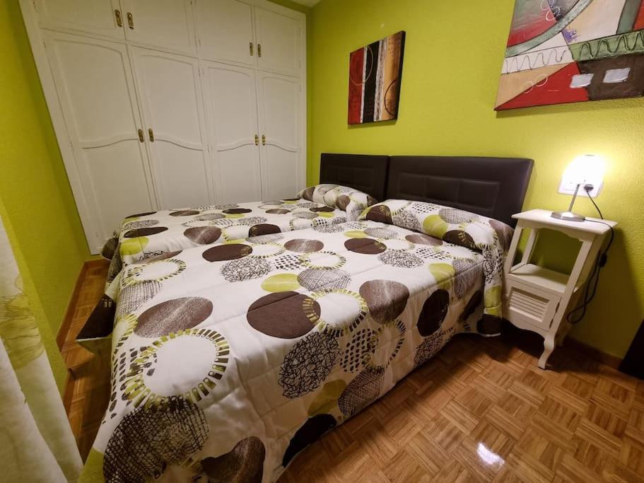 126B Apto Playa - 3 Habitaciones Gijón Eksteriør billede