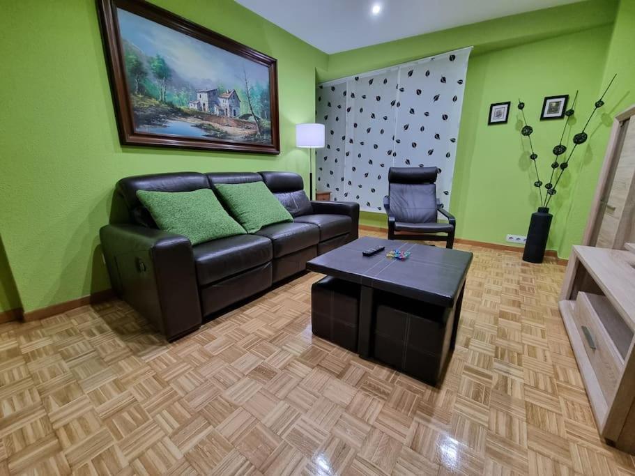 126B Apto Playa - 3 Habitaciones Gijón Eksteriør billede